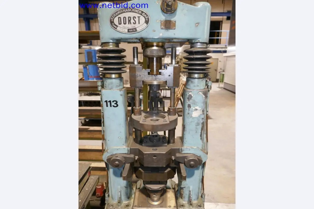 Machines from the toolmaking sector (CNC machining, grinding technology)-4