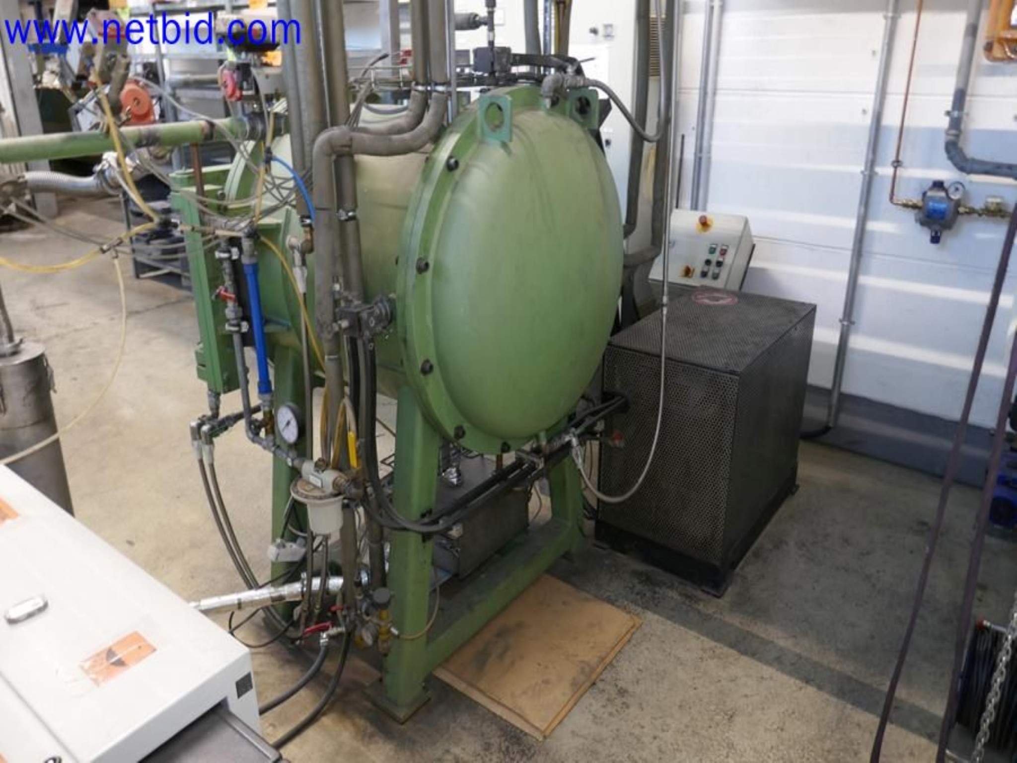 Machines from the toolmaking sector (CNC machining, grinding technology)-1