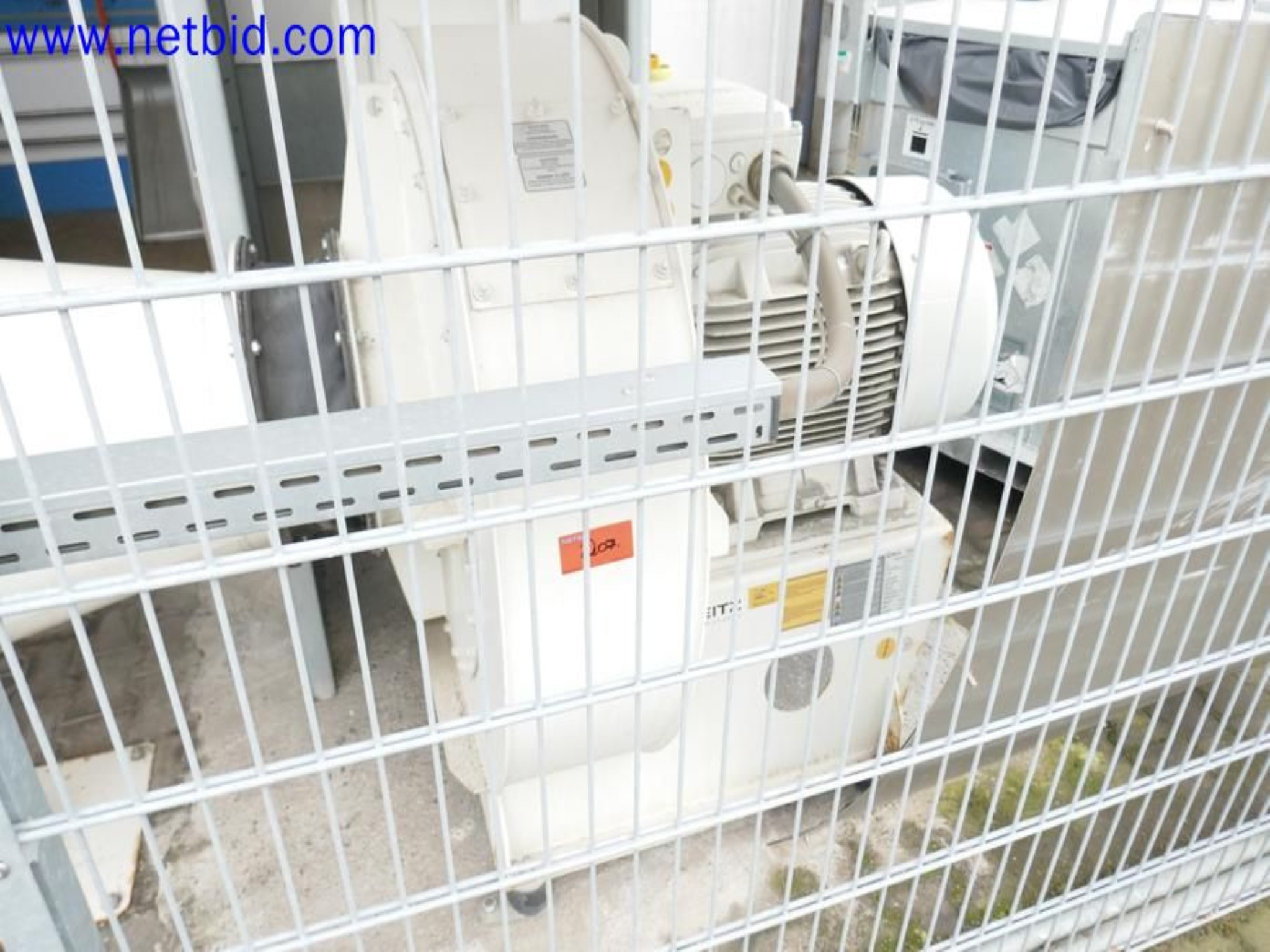 Machines from the toolmaking sector (CNC machining, grinding technology)-12