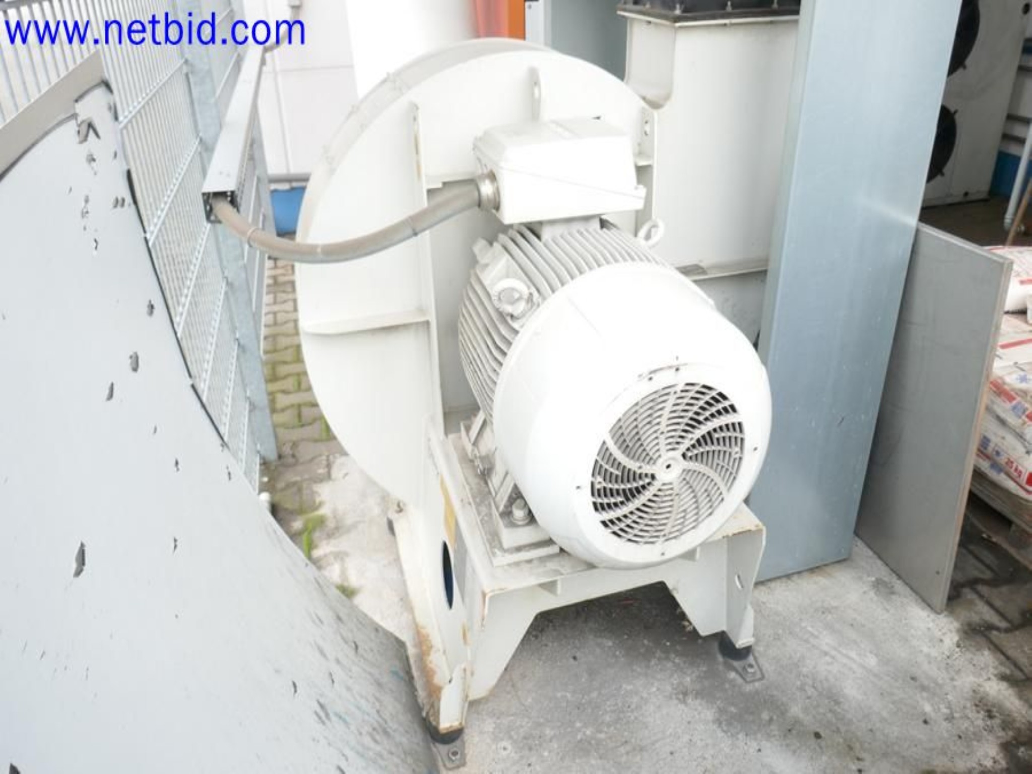 Machines from the toolmaking sector (CNC machining, grinding technology)-14