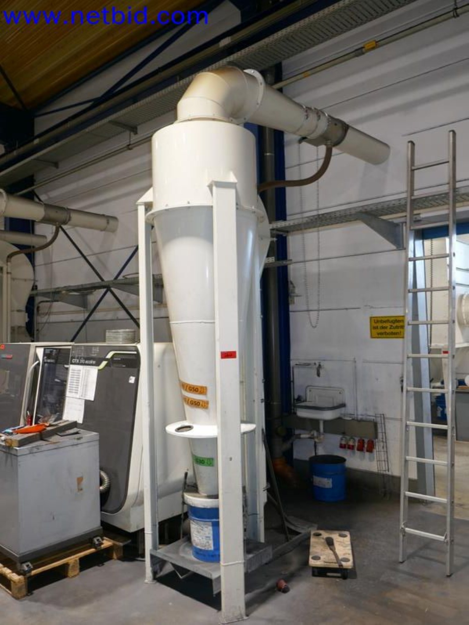 Machines from the toolmaking sector (CNC machining, grinding technology)-9