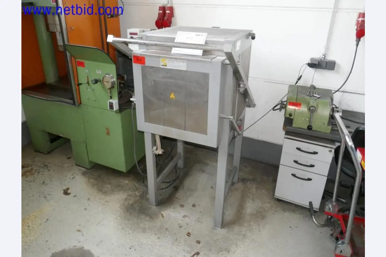 Machines from the toolmaking sector (CNC machining, grinding technology)-2