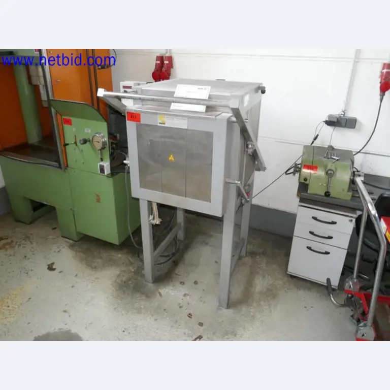 Machines from the toolmaking sector (CNC machining, grinding technology)-2