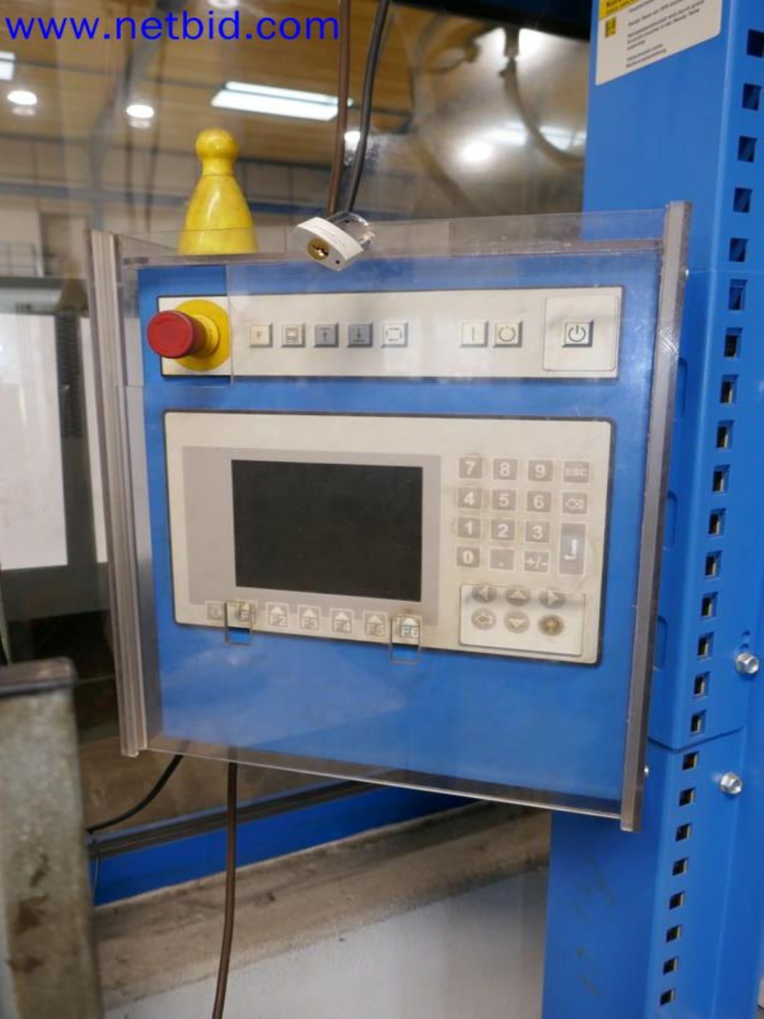 Machines from the toolmaking sector (CNC machining, grinding technology)-3