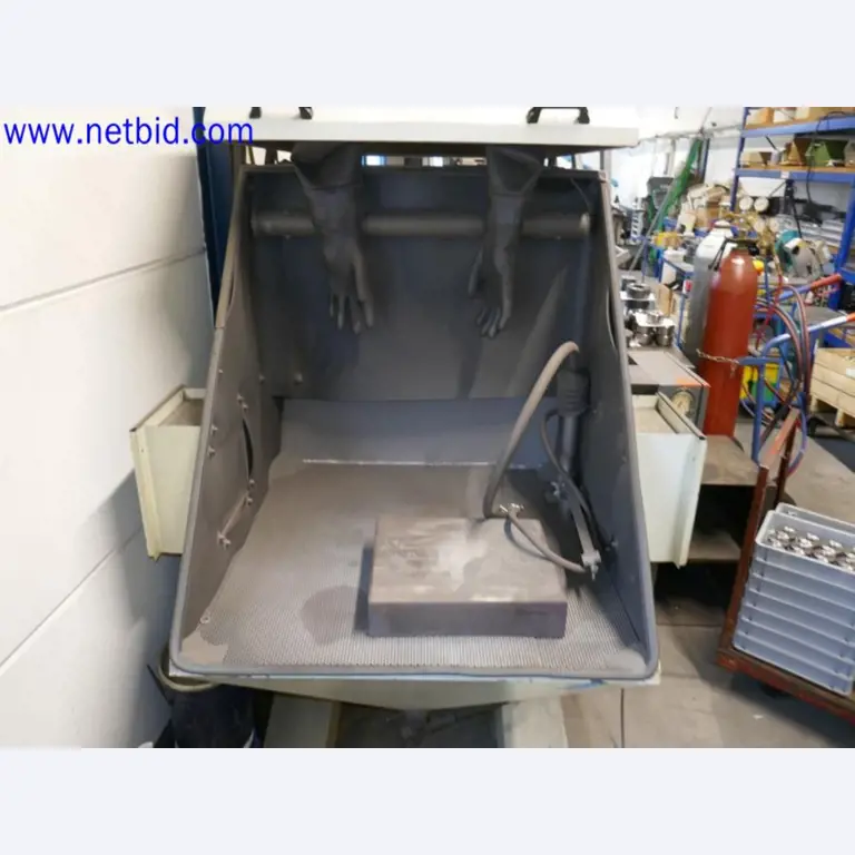 Machines from the toolmaking sector (CNC machining, grinding technology)-4