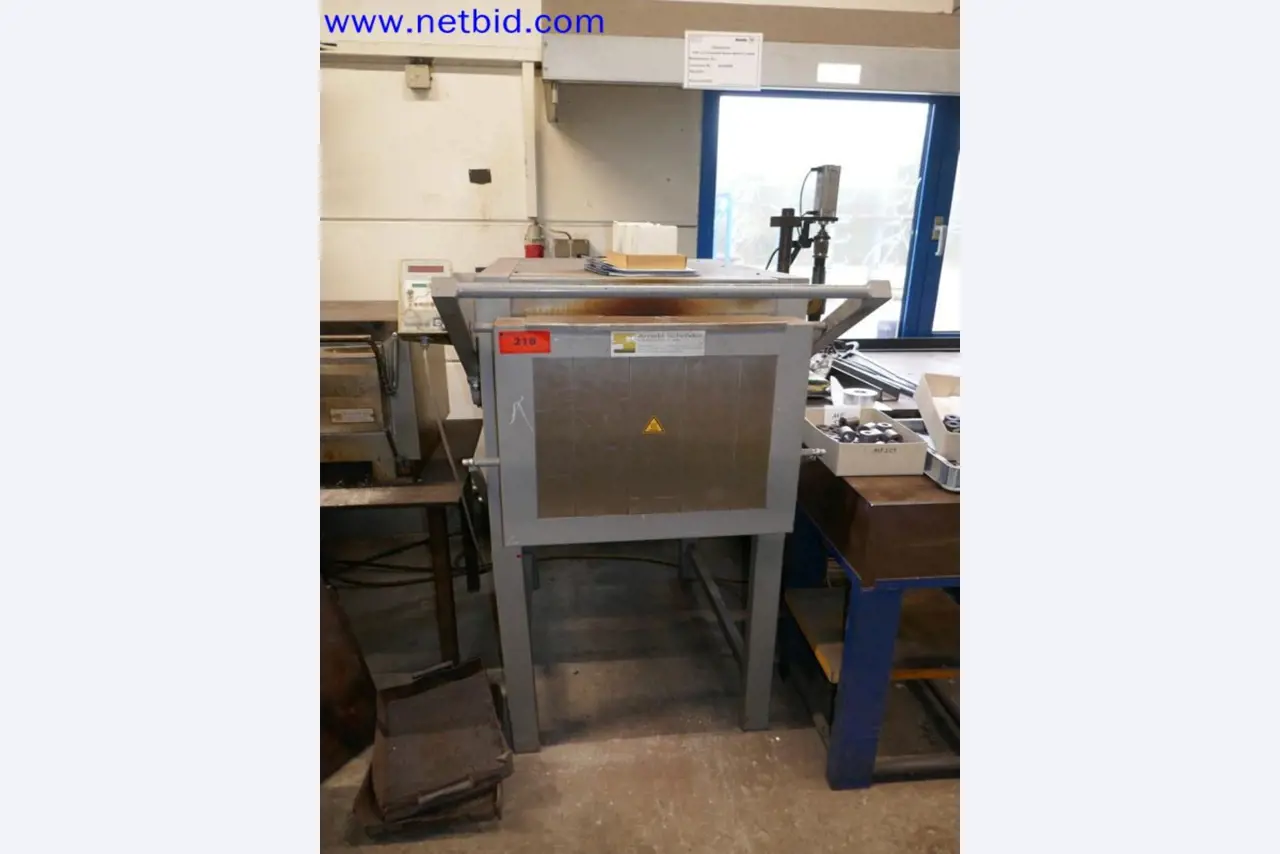 Machines from the toolmaking sector (CNC machining, grinding technology)-1