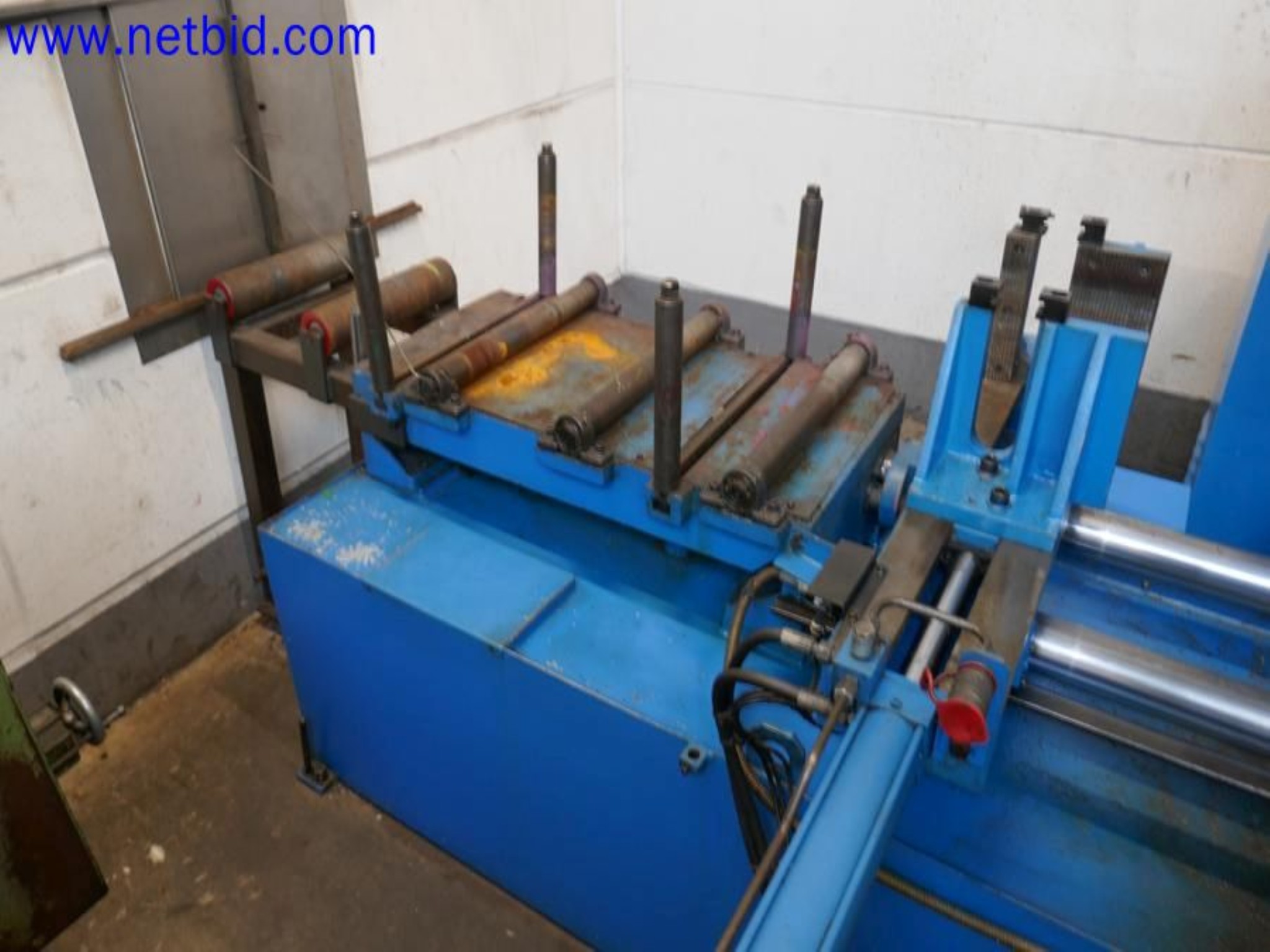 Machines from the toolmaking sector (CNC machining, grinding technology)-6