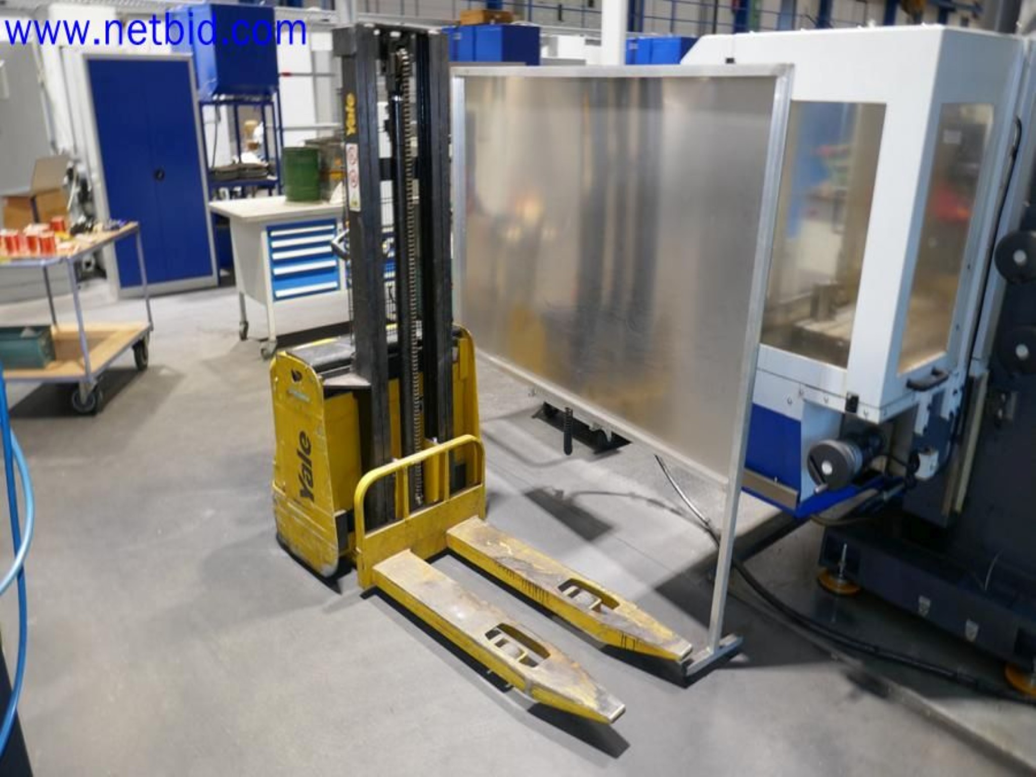 Machines from the toolmaking sector (CNC machining, grinding technology)-2