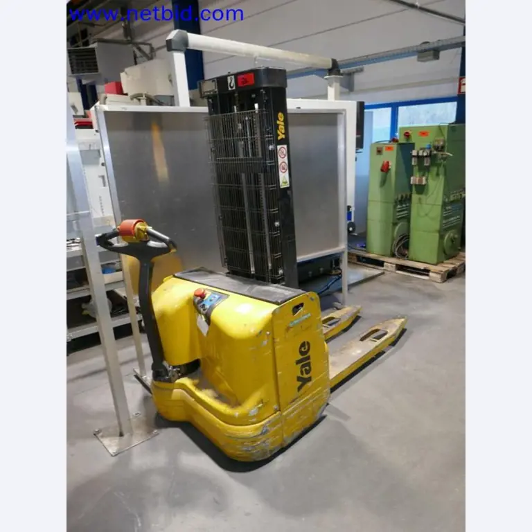 Machines from the toolmaking sector (CNC machining, grinding technology)-3