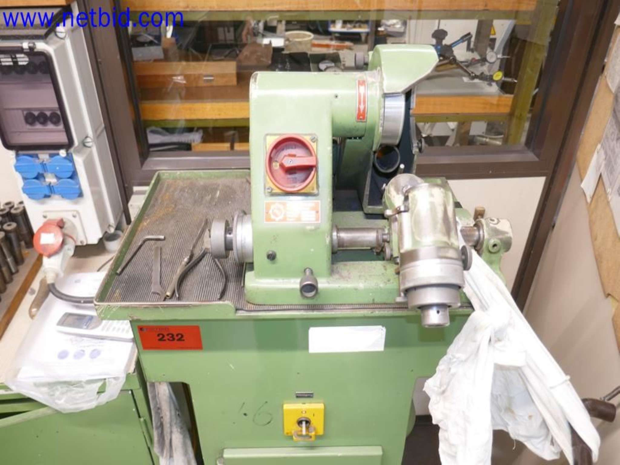 Machines from the toolmaking sector (CNC machining, grinding technology)-3