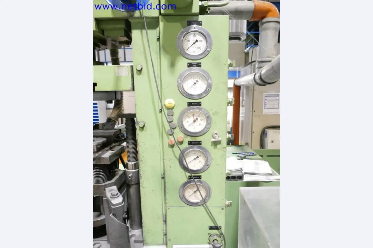 Machines from the toolmaking sector (CNC machining, grinding technology)-6