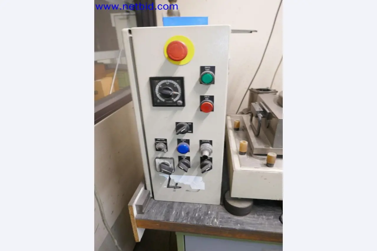 Machines from the toolmaking sector (CNC machining, grinding technology)-3