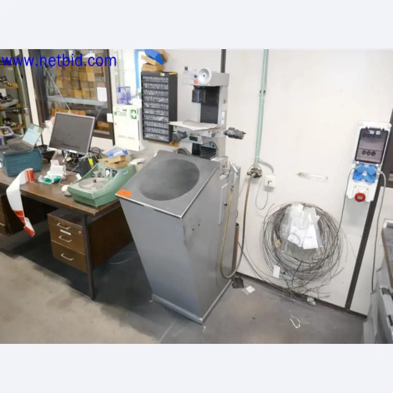 Machines from the toolmaking sector (CNC machining, grinding technology)-1