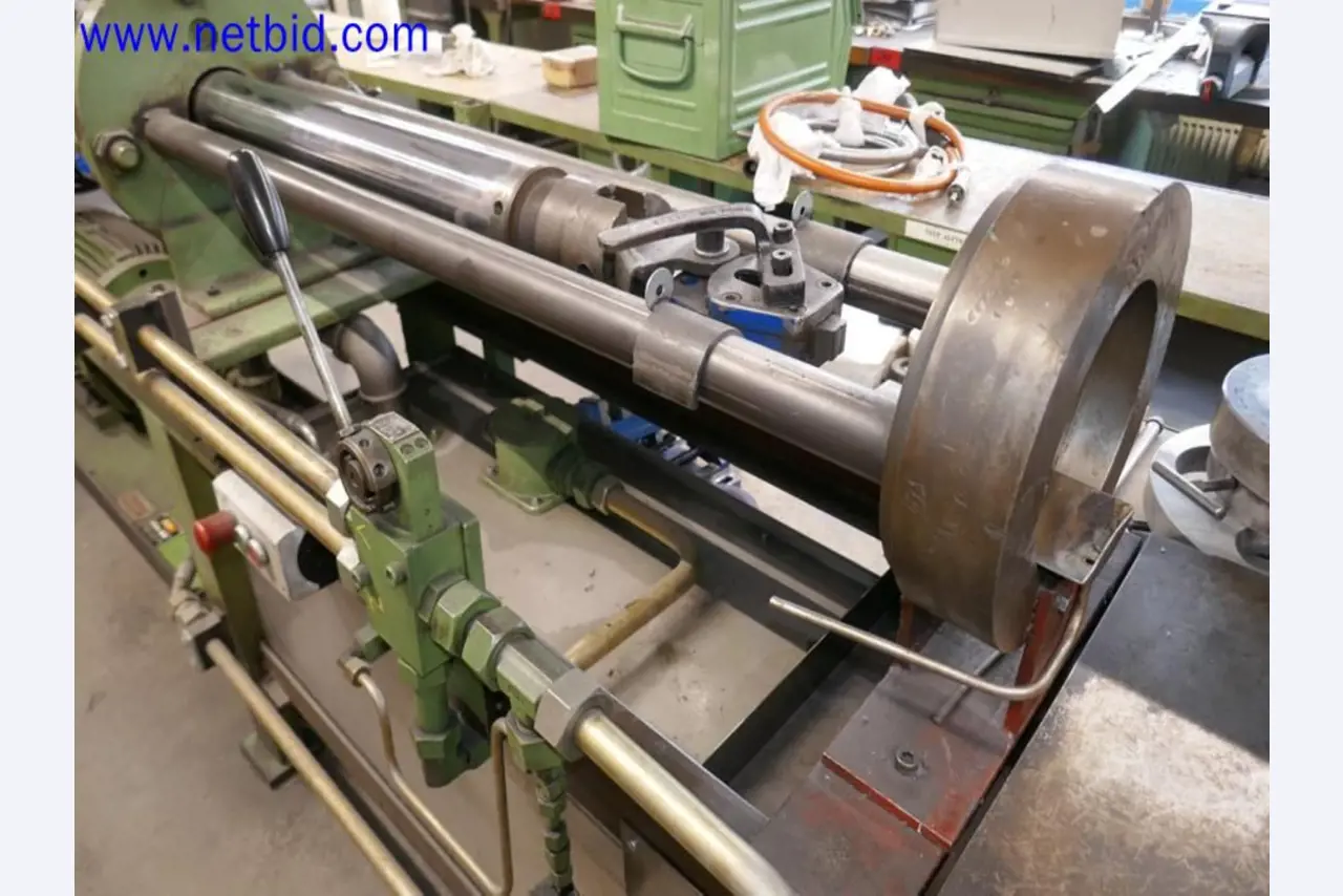 Machines from the toolmaking sector (CNC machining, grinding technology)-3