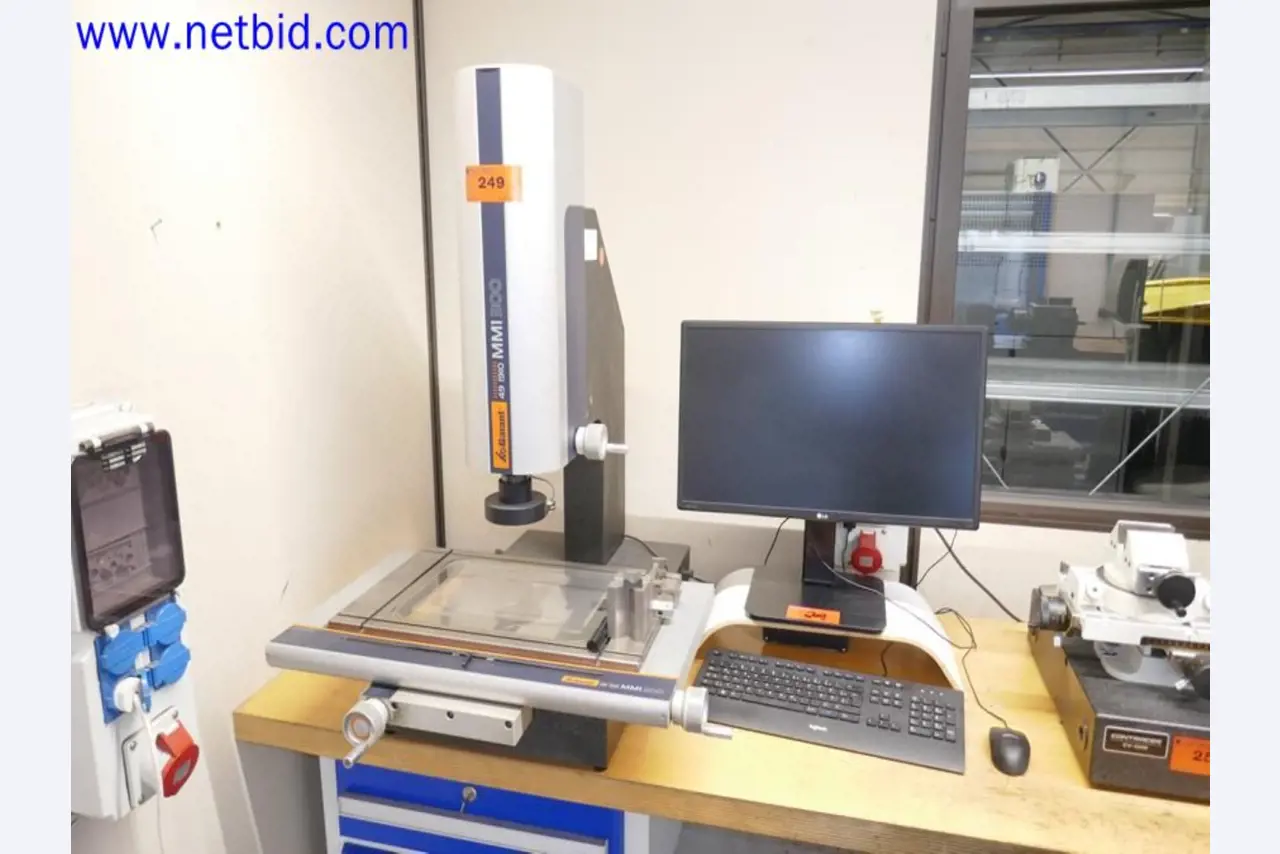 Machines from the toolmaking sector (CNC machining, grinding technology)-1