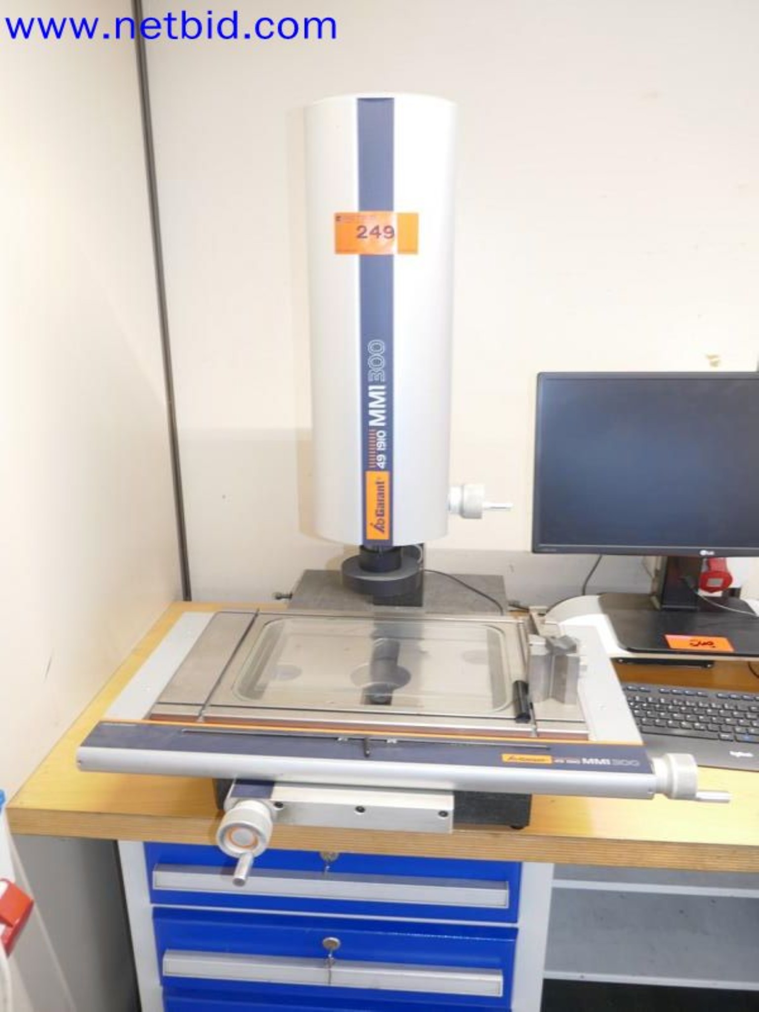 Machines from the toolmaking sector (CNC machining, grinding technology)-3