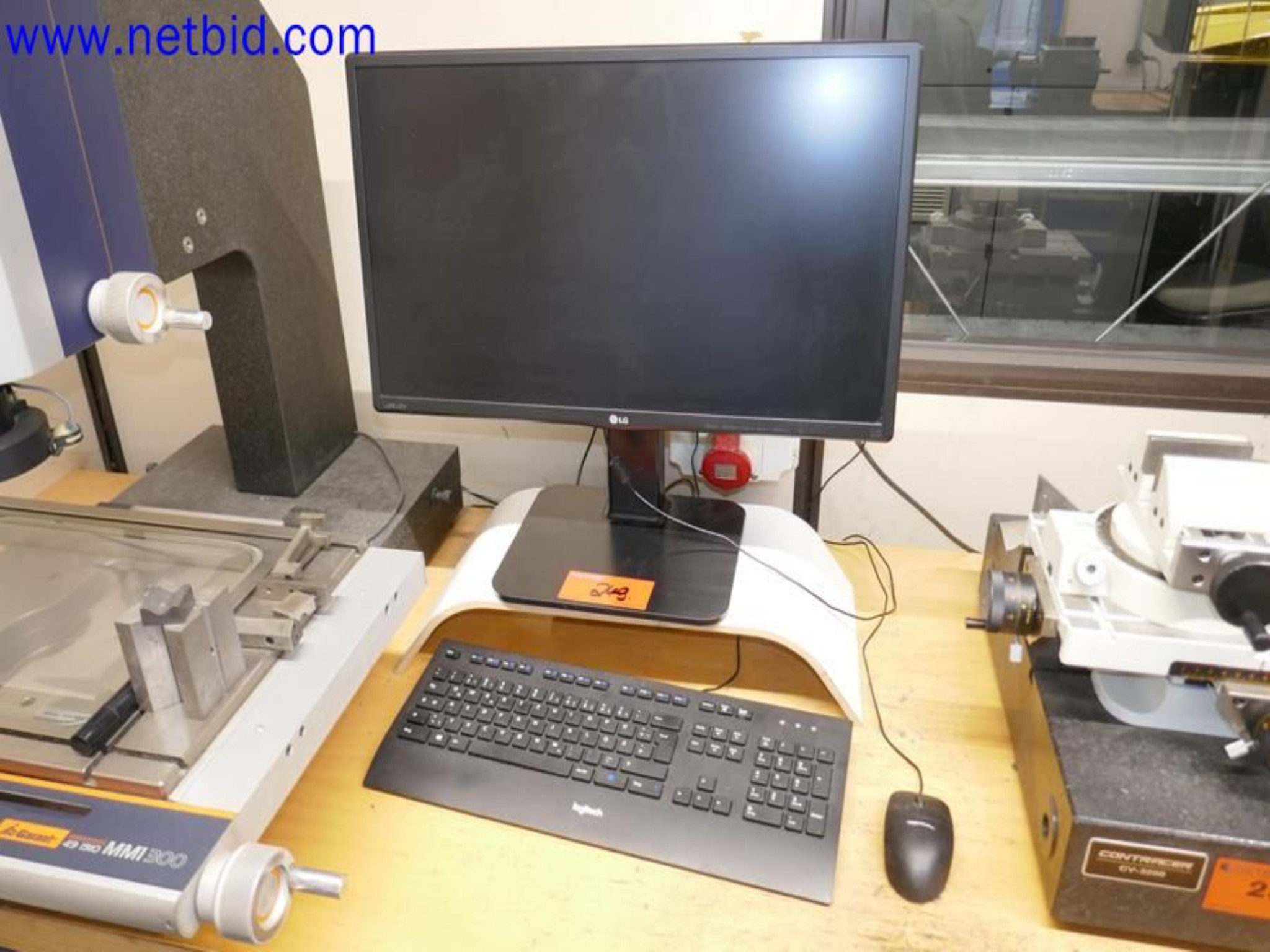 Machines from the toolmaking sector (CNC machining, grinding technology)-4