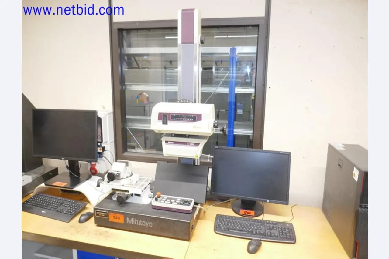 Machines from the toolmaking sector (CNC machining, grinding technology)-2