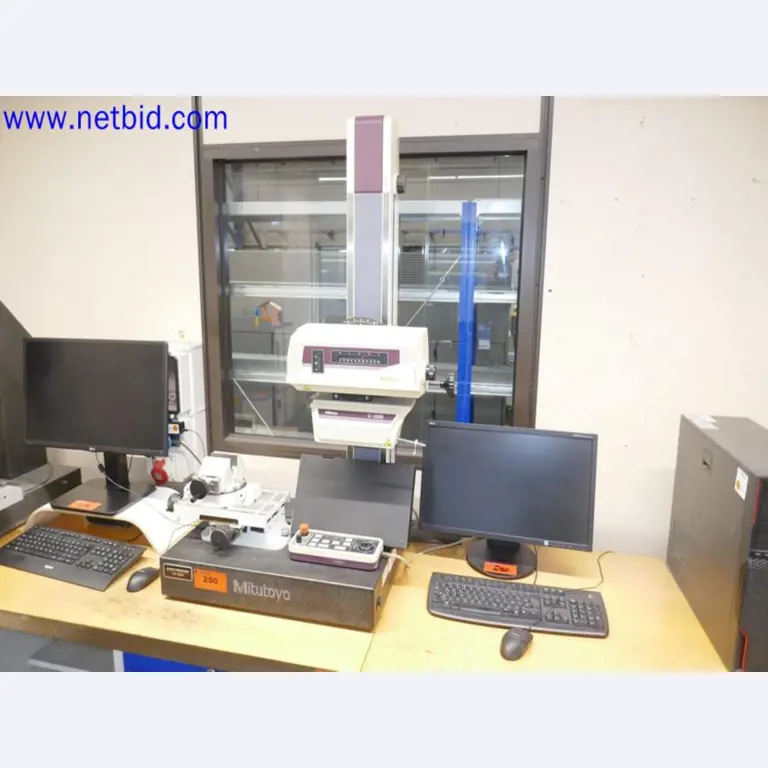 Machines from the toolmaking sector (CNC machining, grinding technology)-2