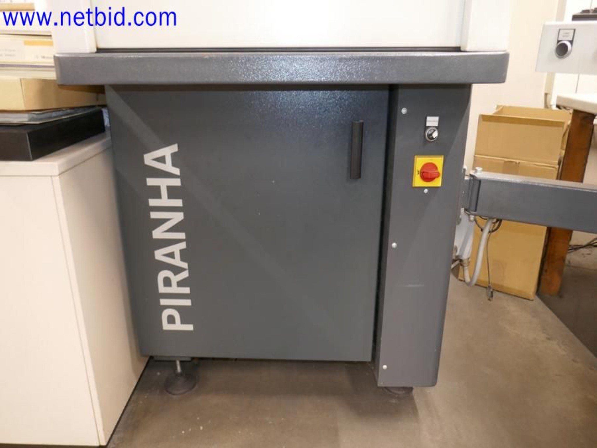 Machines from the toolmaking sector (CNC machining, grinding technology)-3