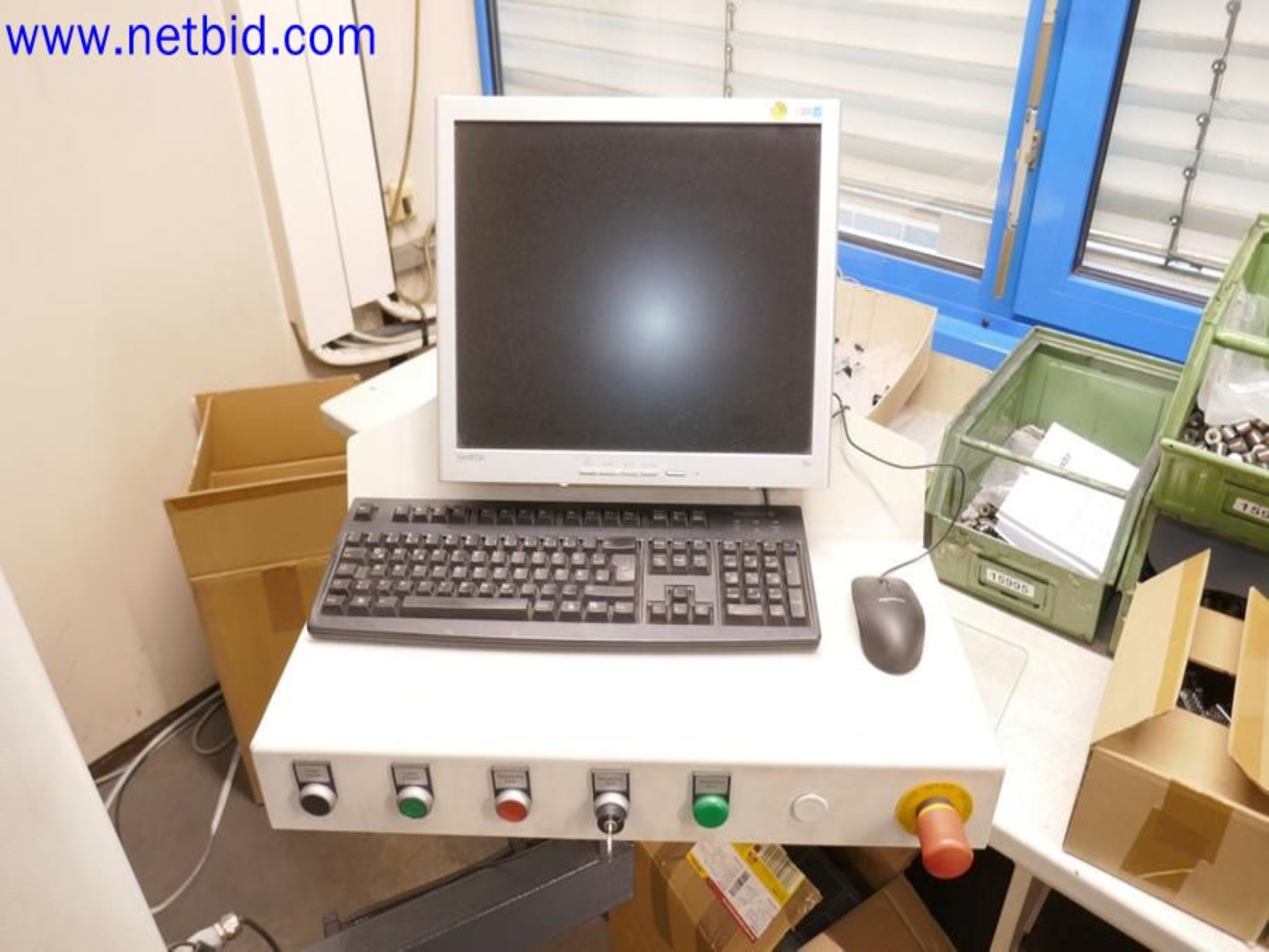 Machines from the toolmaking sector (CNC machining, grinding technology)-4