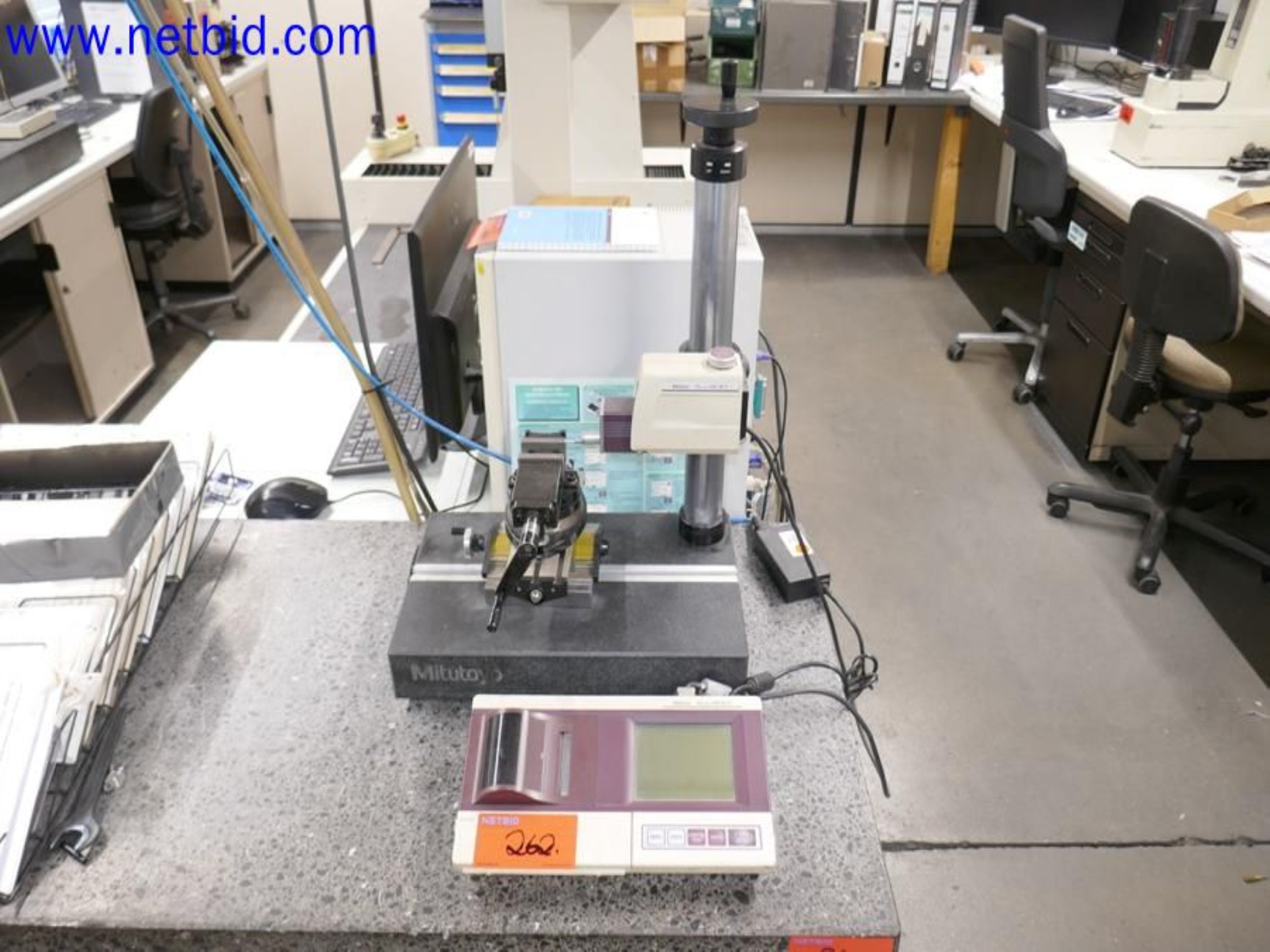 Machines from the toolmaking sector (CNC machining, grinding technology)-1