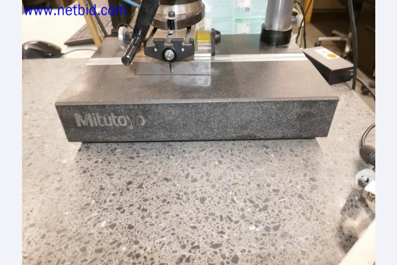 Machines from the toolmaking sector (CNC machining, grinding technology)-4