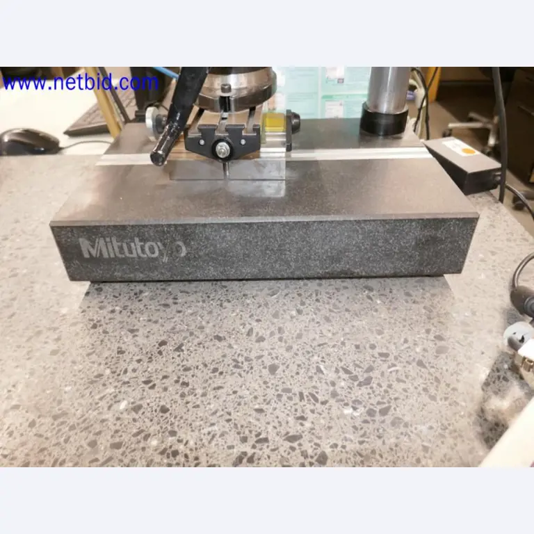 Machines from the toolmaking sector (CNC machining, grinding technology)-4