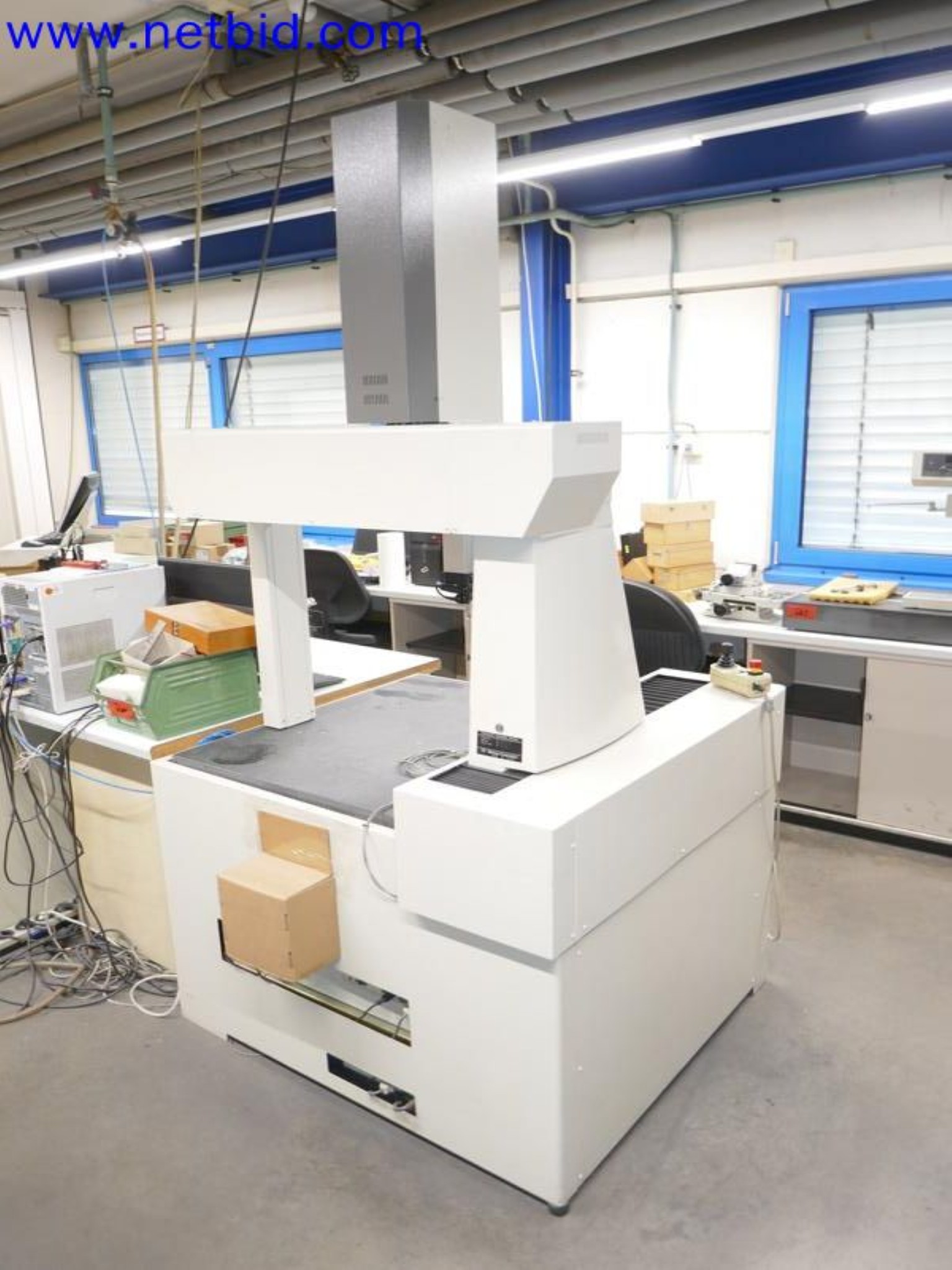 Machines from the toolmaking sector (CNC machining, grinding technology)-6