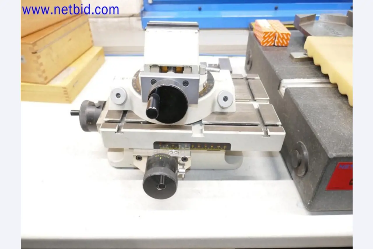 Machines from the toolmaking sector (CNC machining, grinding technology)-3