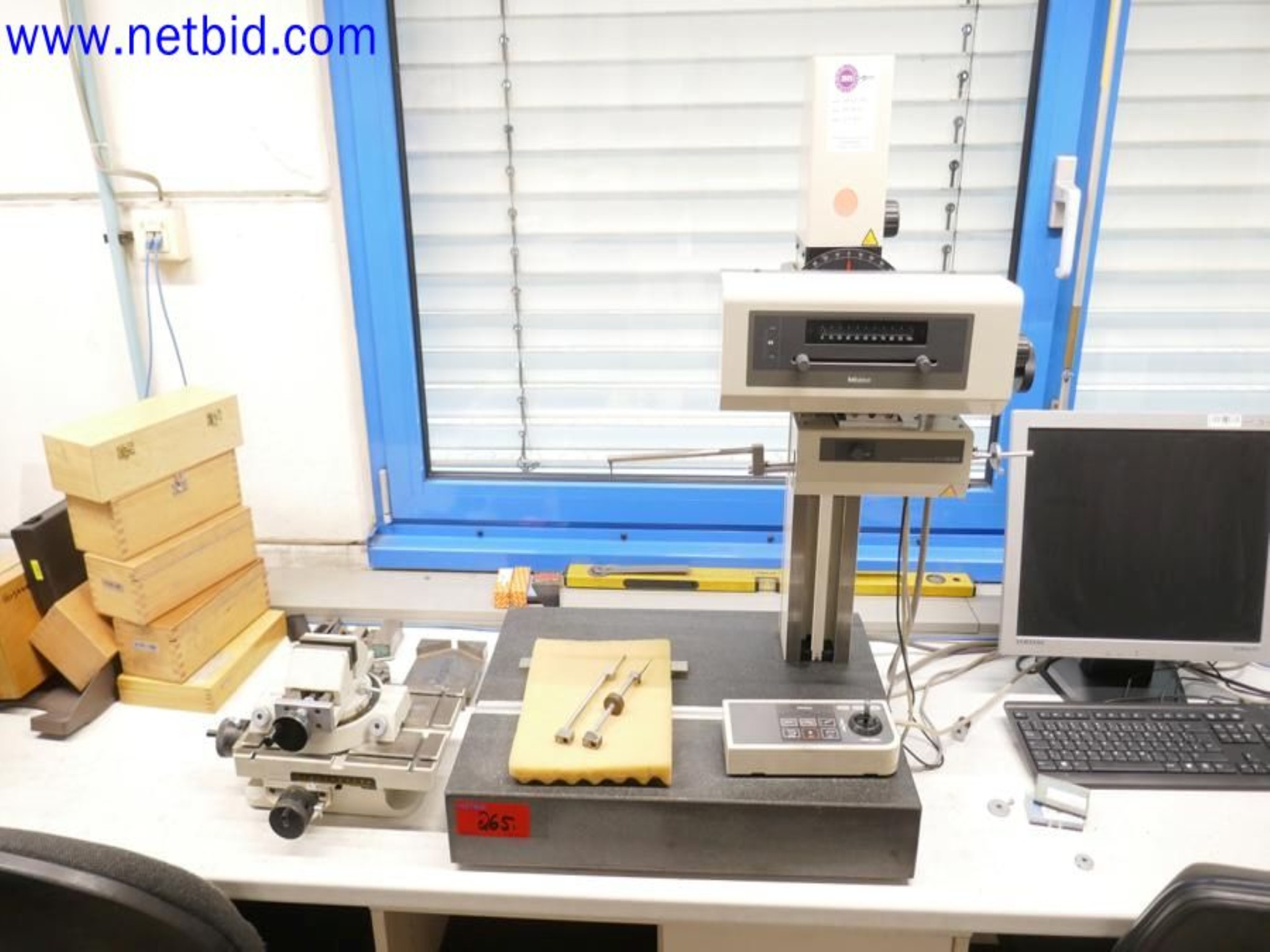 Machines from the toolmaking sector (CNC machining, grinding technology)-6