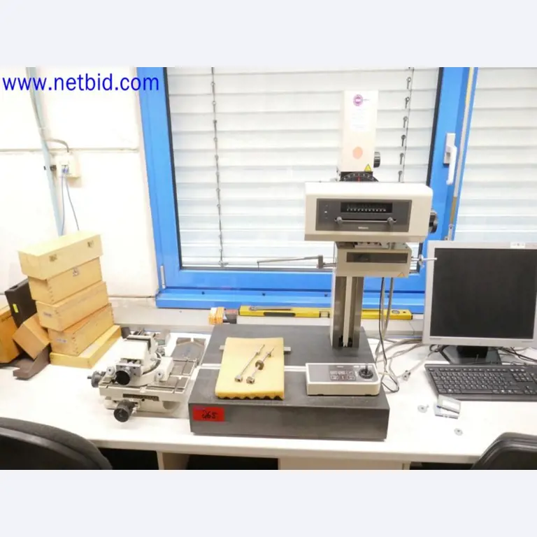 Machines from the toolmaking sector (CNC machining, grinding technology)-6