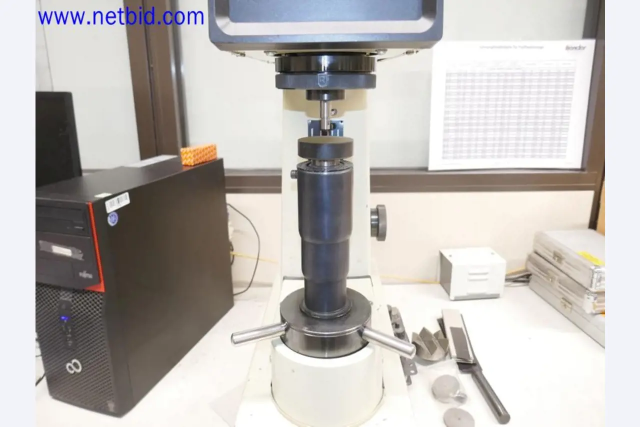 Machines from the toolmaking sector (CNC machining, grinding technology)-3