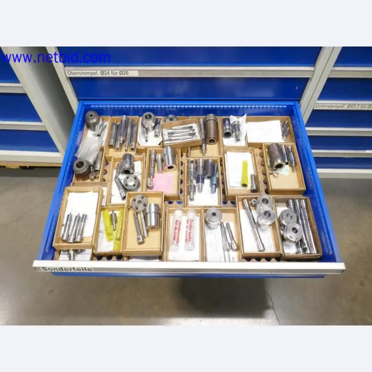 Machines from the toolmaking sector (CNC machining, grinding technology)-19