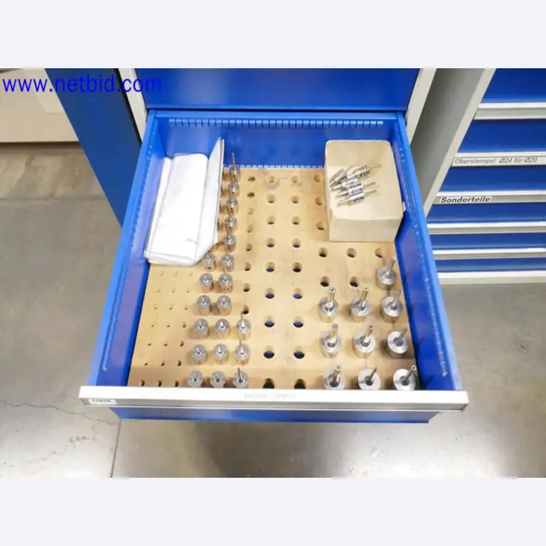 Machines from the toolmaking sector (CNC machining, grinding technology)-22