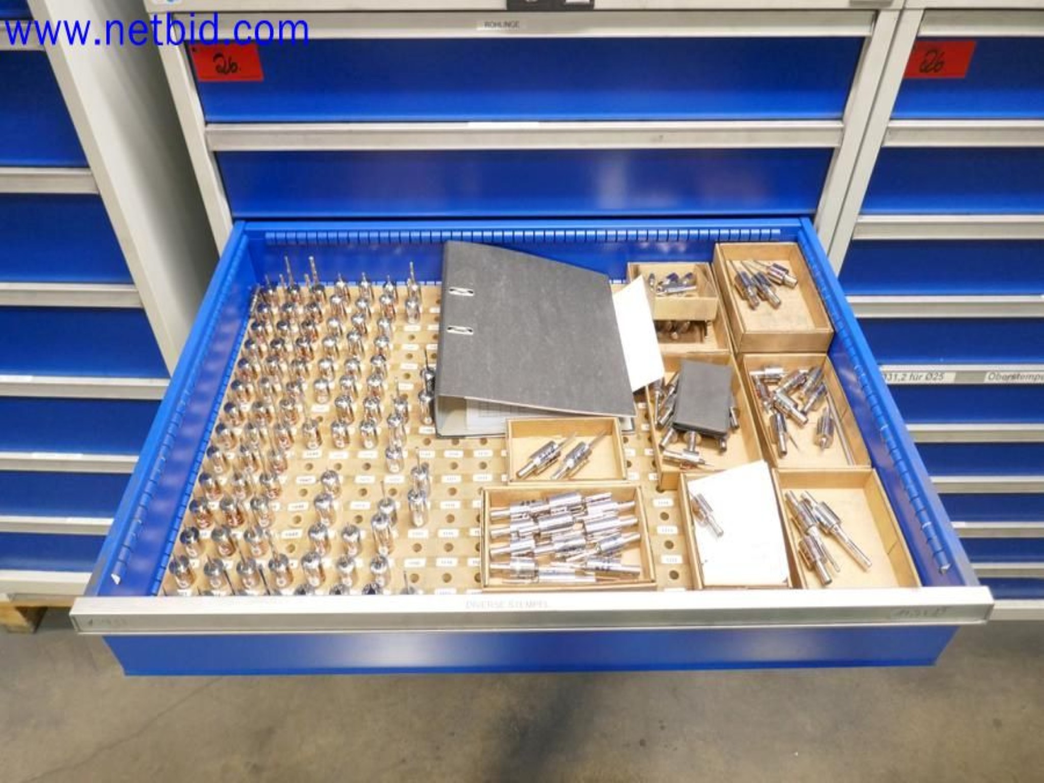 Machines from the toolmaking sector (CNC machining, grinding technology)-23