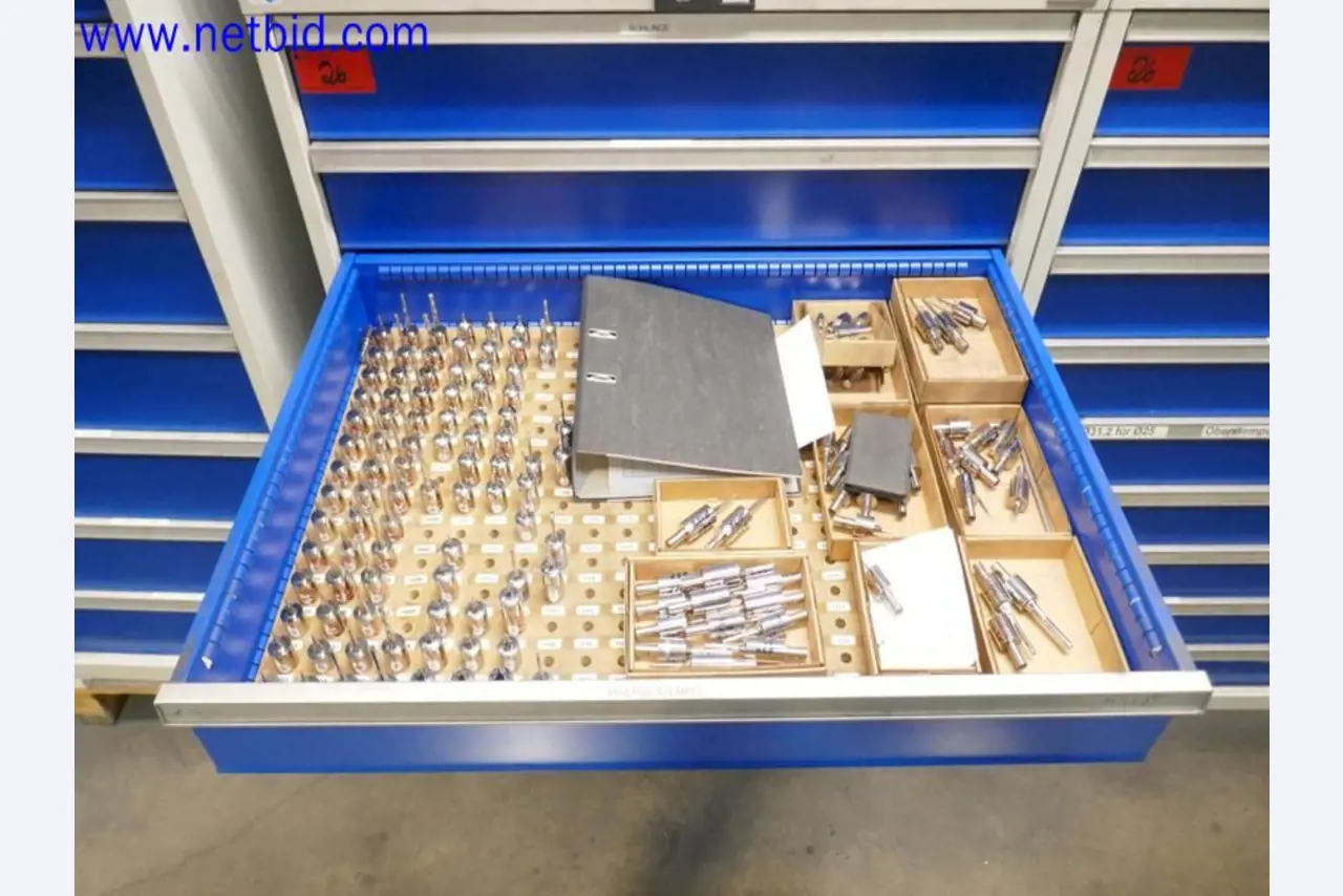 Machines from the toolmaking sector (CNC machining, grinding technology)-23