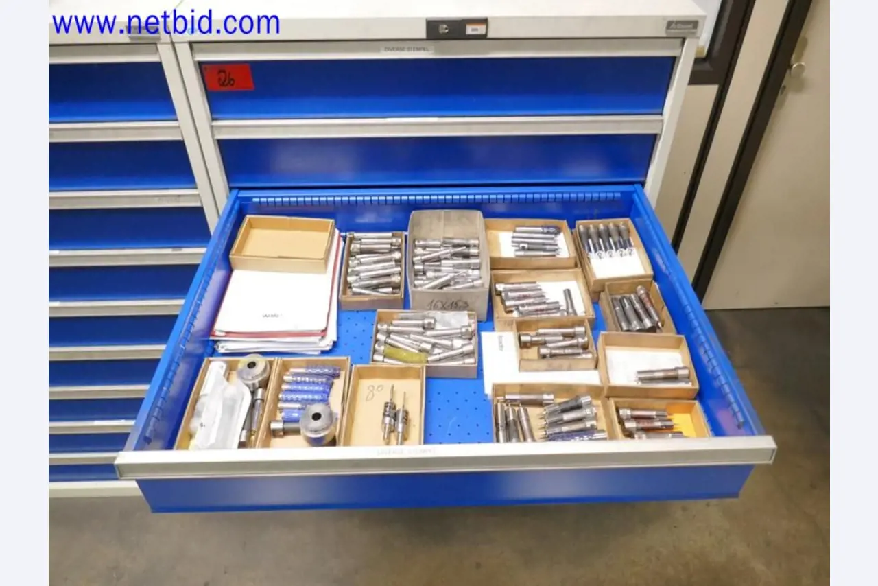 Machines from the toolmaking sector (CNC machining, grinding technology)-3