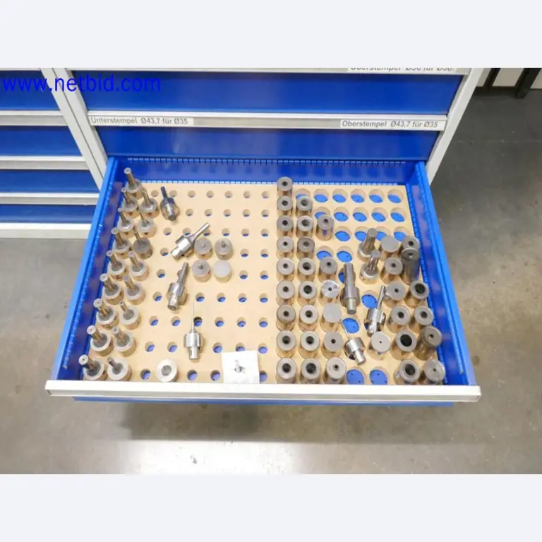 Machines from the toolmaking sector (CNC machining, grinding technology)-8