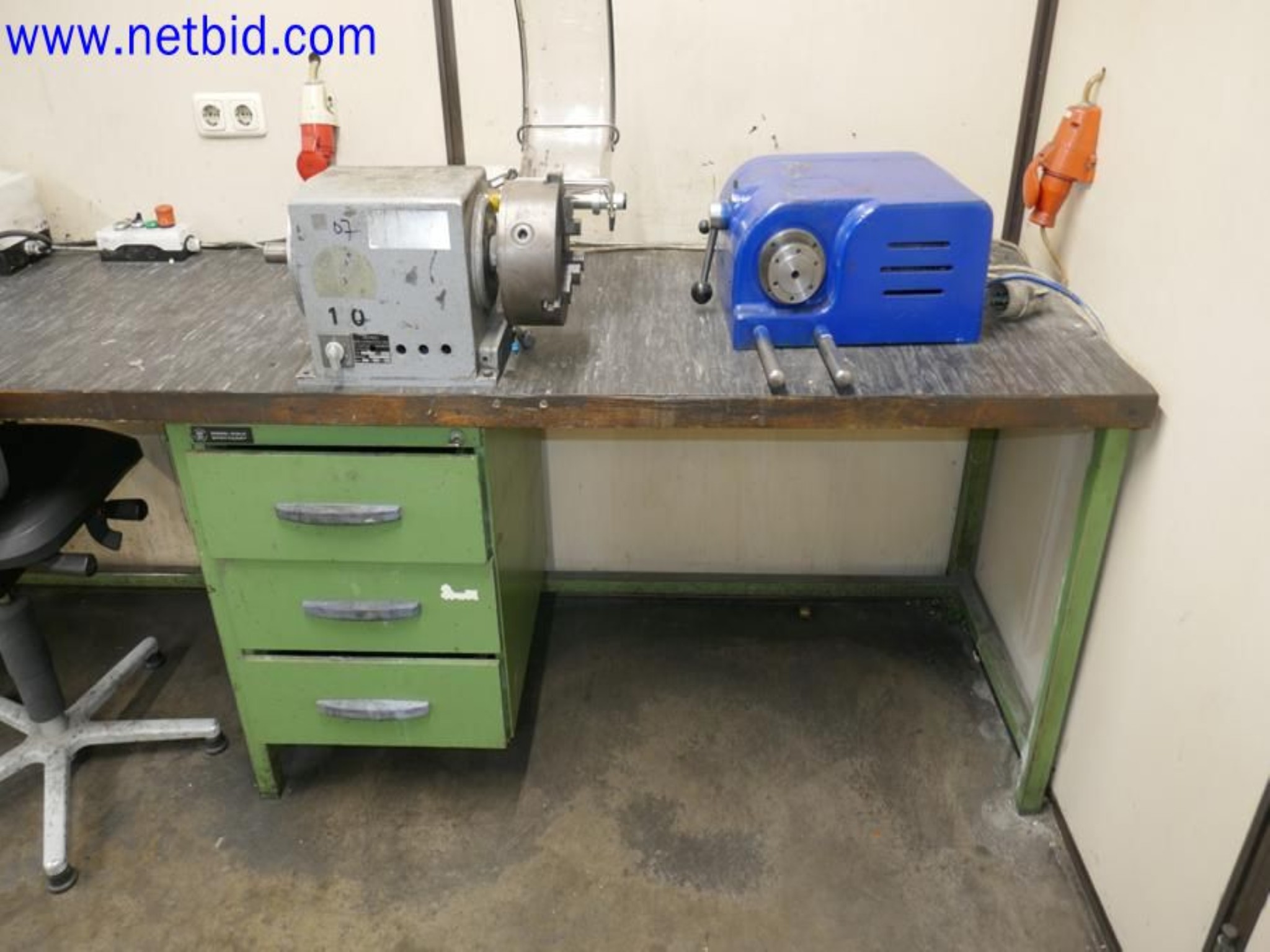 Machines from the toolmaking sector (CNC machining, grinding technology)-10