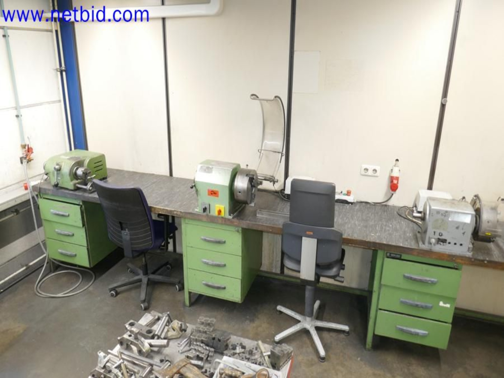 Machines from the toolmaking sector (CNC machining, grinding technology)-1