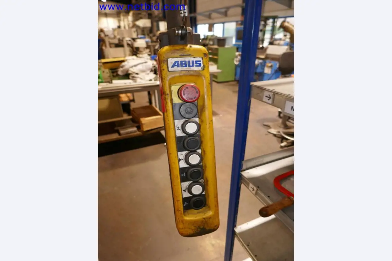 Machines from the toolmaking sector (CNC machining, grinding technology)-2