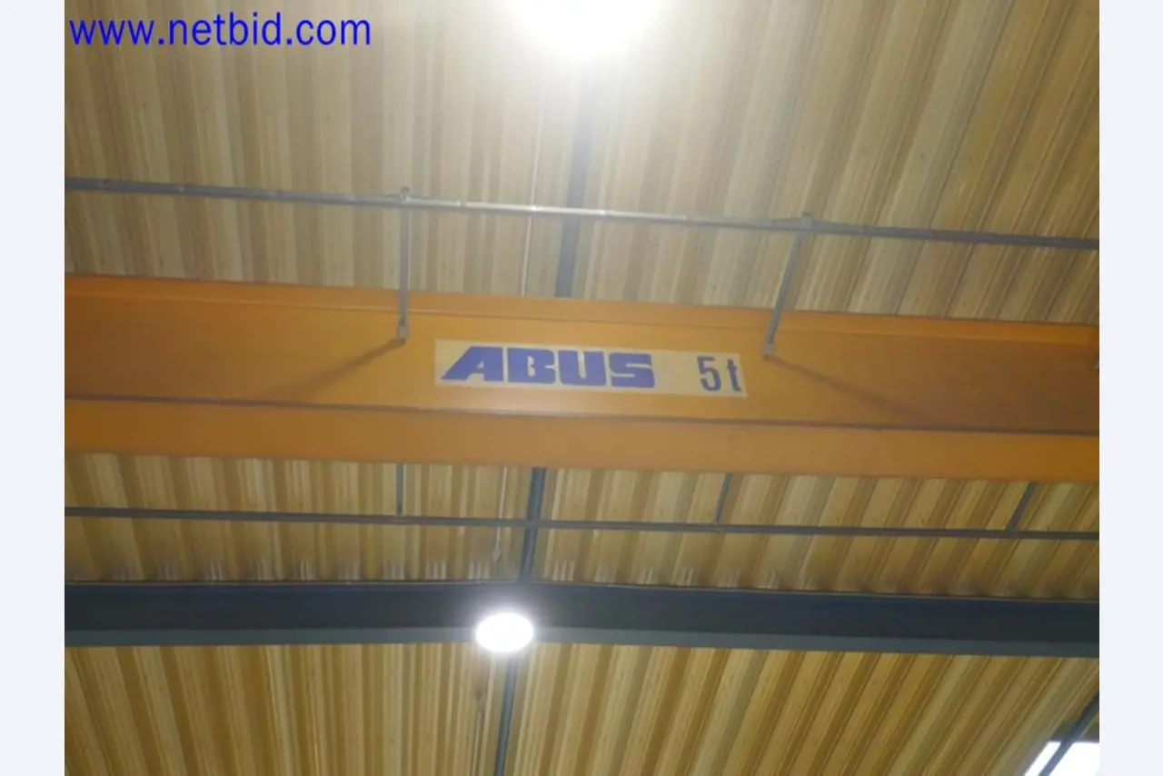 Machines from the toolmaking sector (CNC machining, grinding technology)-3