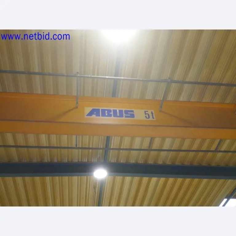 Machines from the toolmaking sector (CNC machining, grinding technology)-3