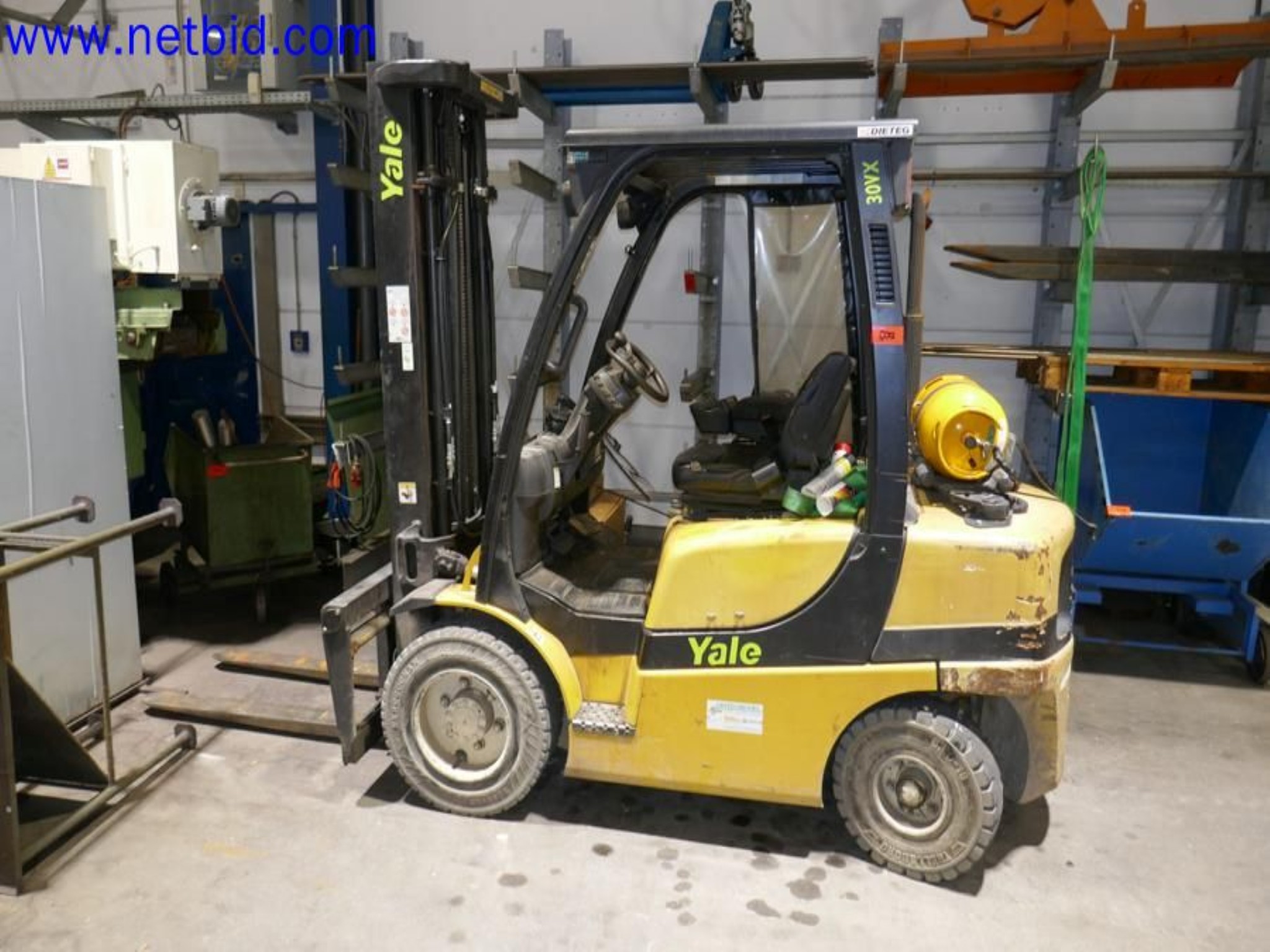 Machines from the toolmaking sector (CNC machining, grinding technology)-1