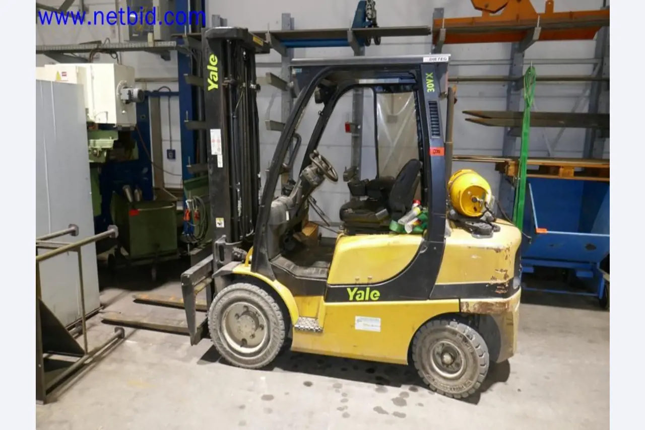 Machines from the toolmaking sector (CNC machining, grinding technology)-1