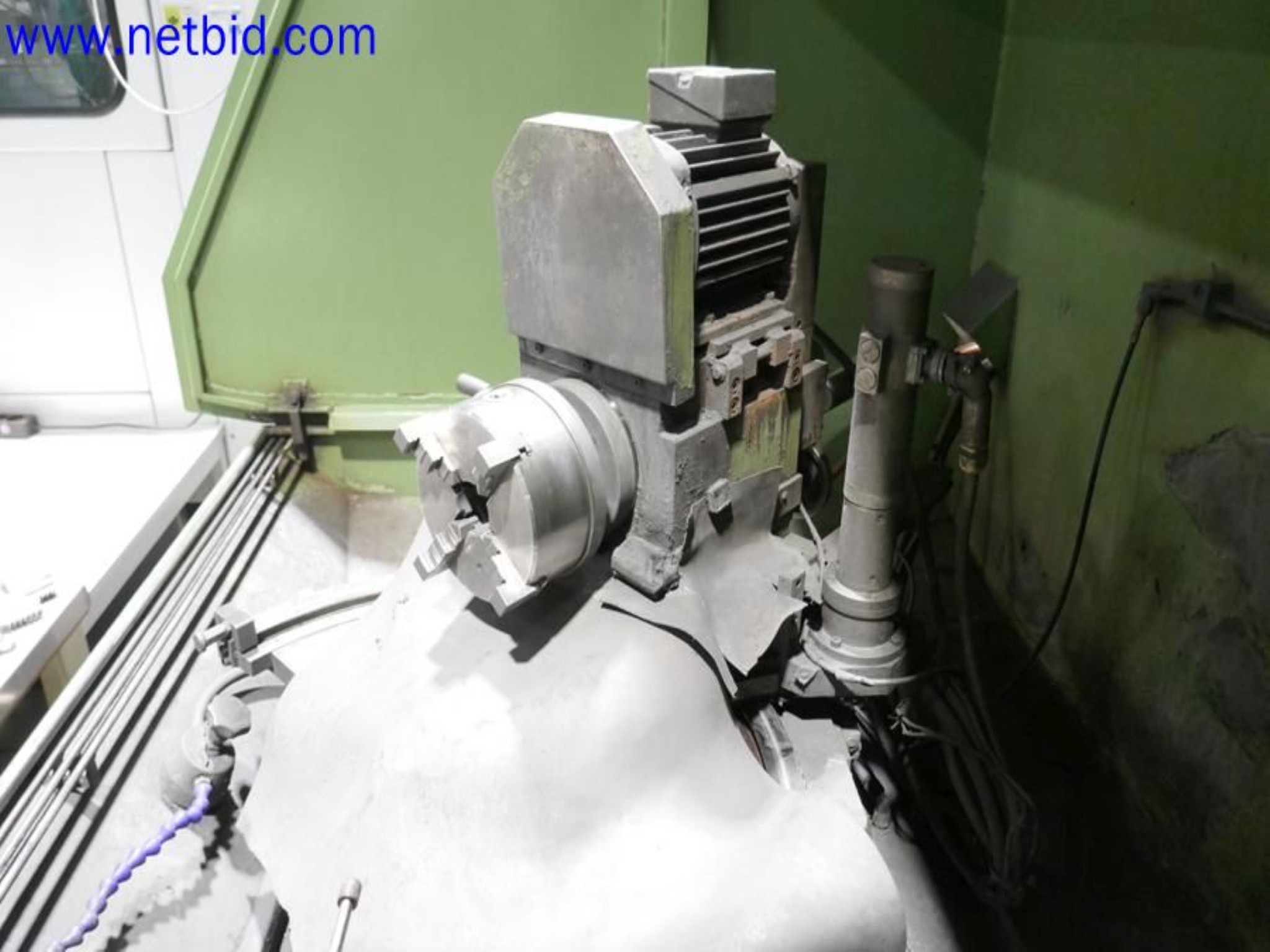 Machines from the toolmaking sector (CNC machining, grinding technology)-10