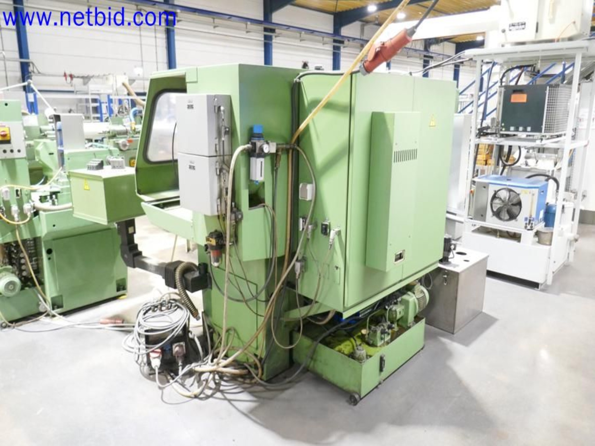 Machines from the toolmaking sector (CNC machining, grinding technology)-11