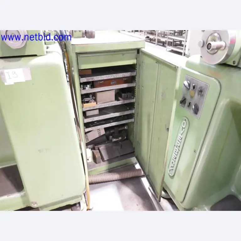 Machines from the toolmaking sector (CNC machining, grinding technology)-7