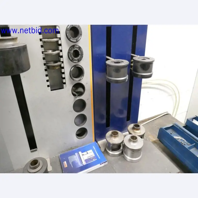 Machines from the toolmaking sector (CNC machining, grinding technology)-1